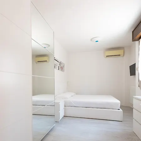 Garden - The - Self Check-in Apartman