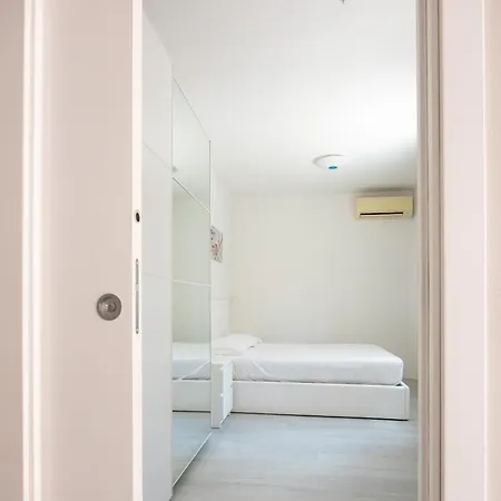 Garden - The - Self Check-in *