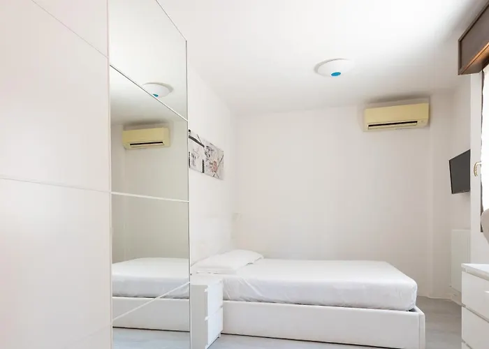 Garden - The - Self Check-in Lägenhet