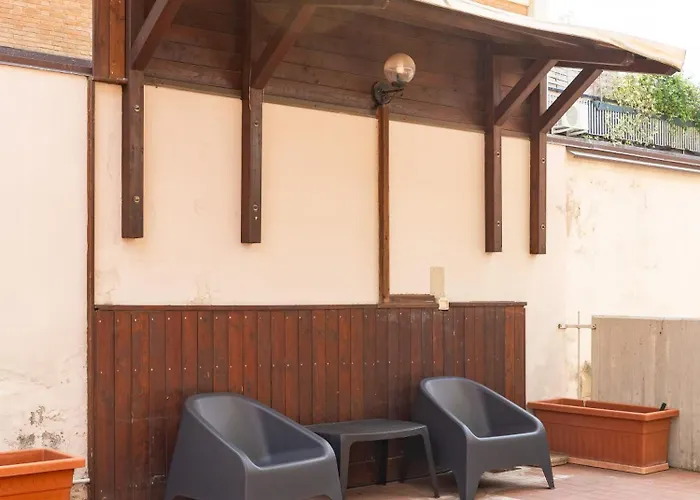 Garden - The - Self Check-in * بولونيا