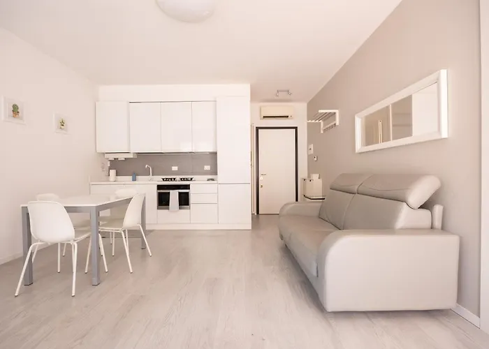 Garden - The - Self Check-in Lägenhet *