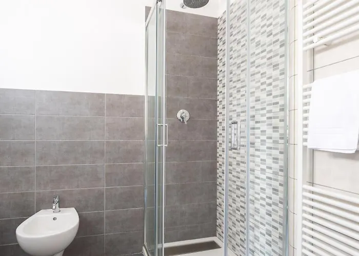 Garden - The - Self Check-in شقة بولونيا